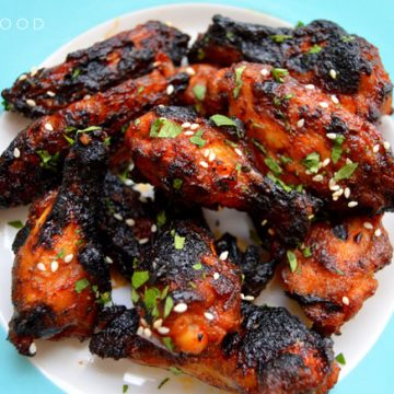 Honey Sriracha Chicken Wings