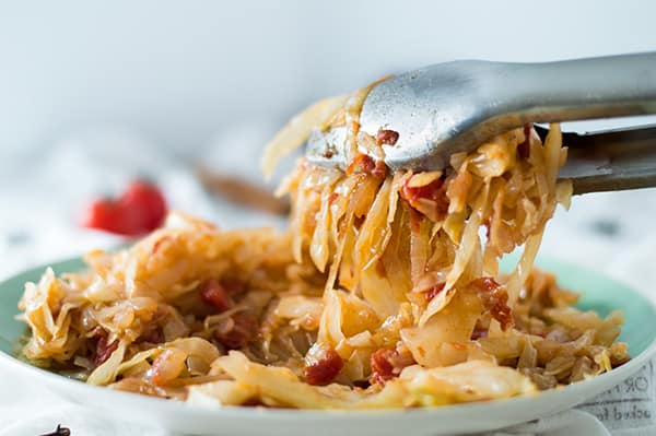 Spicy Shredded Cabbage | omgfood.com